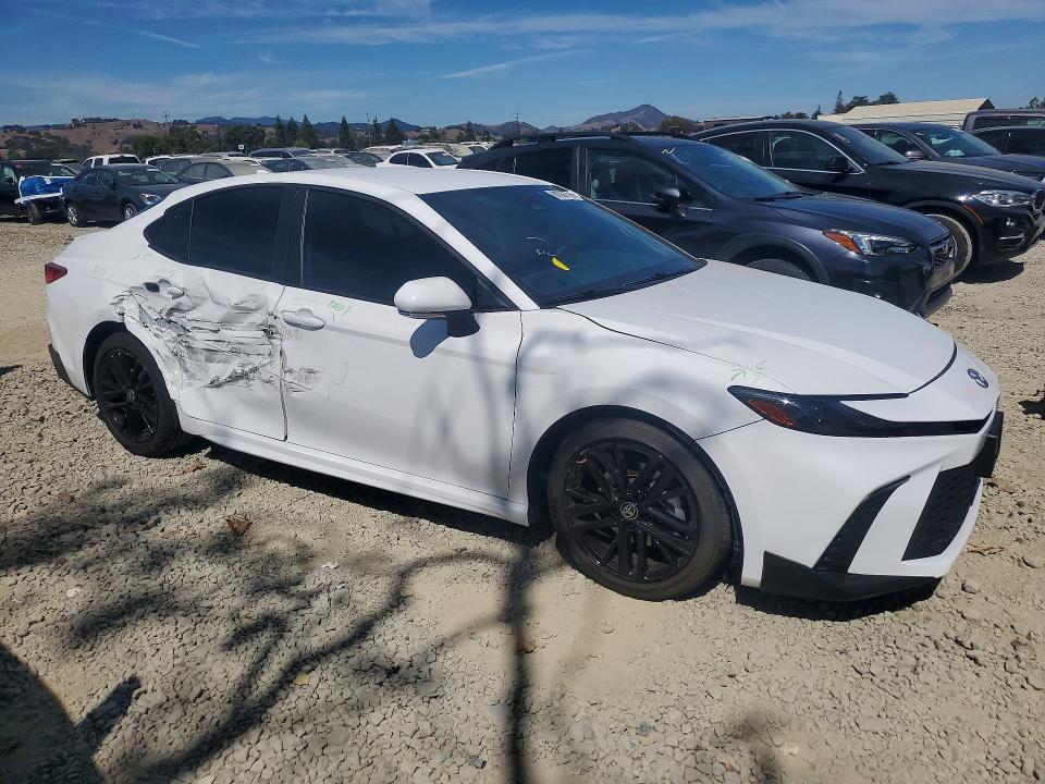 Photo 4 from auction – 2025 TOYOTA CAMRY with VIN 4T1DAACKXSU009331