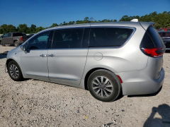 Photo 2 from auction – 2022 CHRYSLER PACIFICA with VIN 2C4RC1S75NR145000