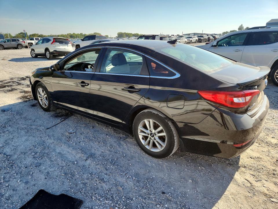 Photo 2 from auction – 2016 HYUNDAI SONATA with VIN 5NPE24AF7GH413718