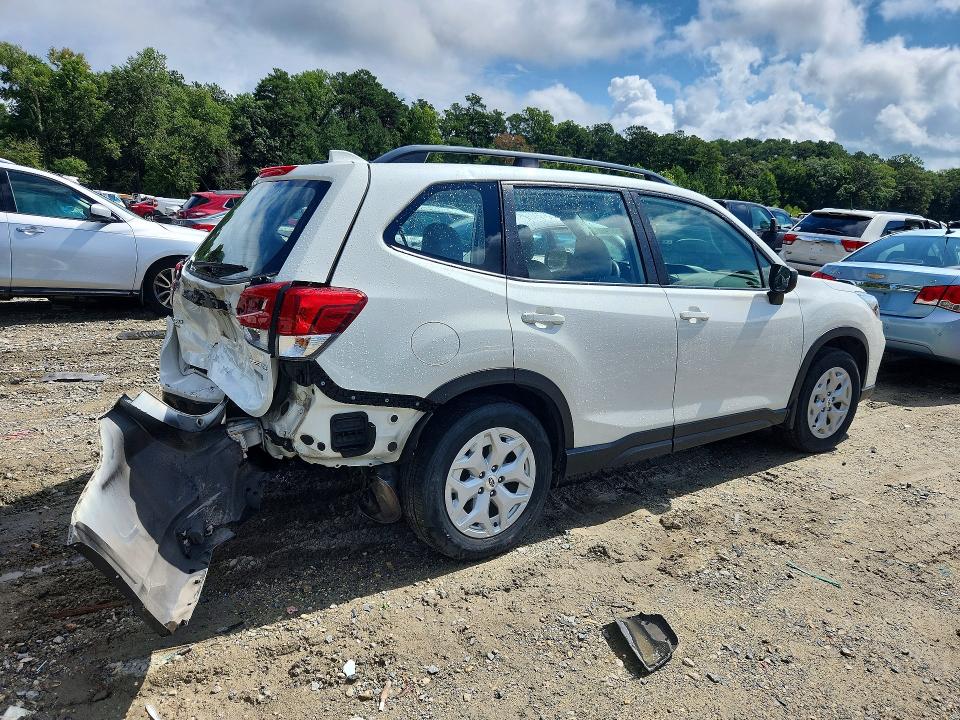Photo 3 from auction – 2021 SUBARU FORESTER with VIN JF2SKADC9MH583514