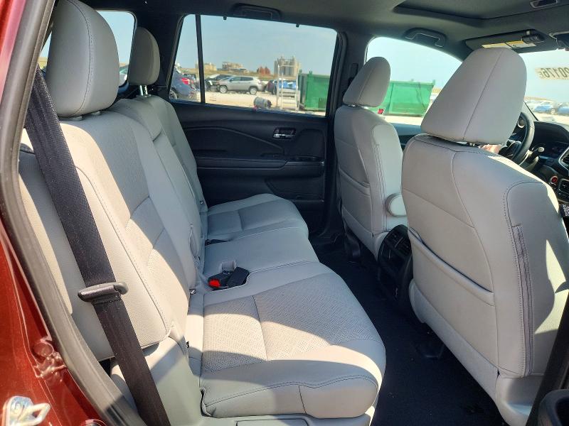 Photo 10 from auction – 2020 HONDA PASSPORT with VIN 5FNYF7H52LB004728