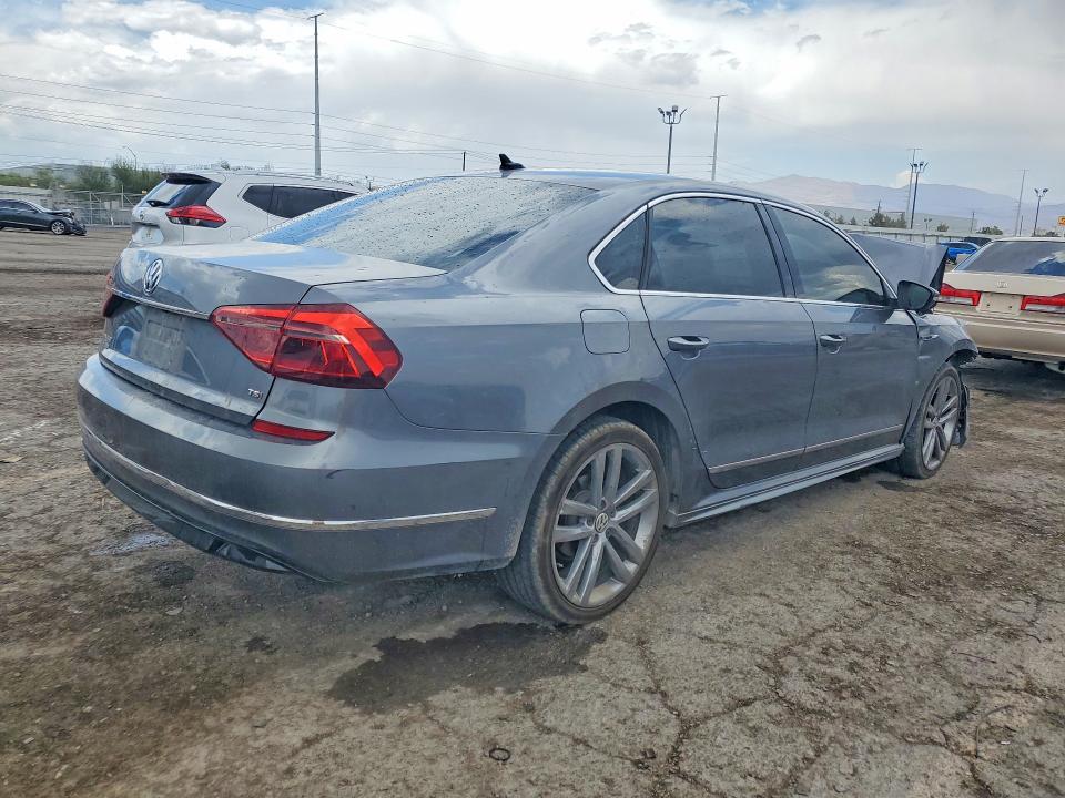Photo 3 from auction – 2017 VOLKSWAGEN PASSAT with VIN 1VWDT7A3XHC074480