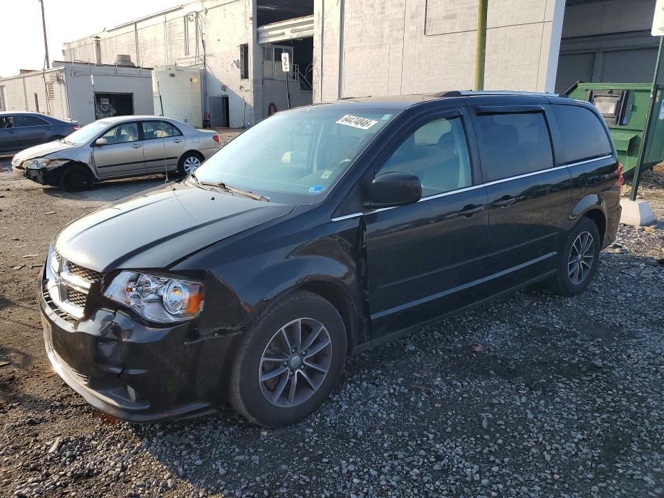 DODGE GRAND CARAVAN 2017 with VIN 2C4RDGCG7HR760814 - Photo from auction