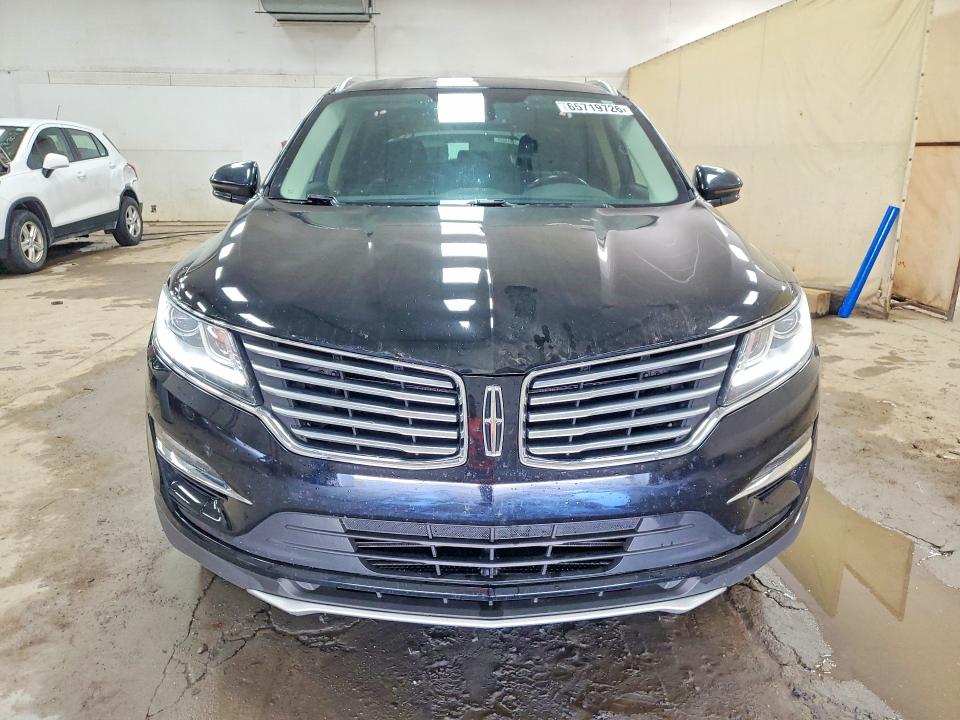 Photo 5 from auction – 2017 LINCOLN MKC with VIN 5LMTJ3DH4HUL70621