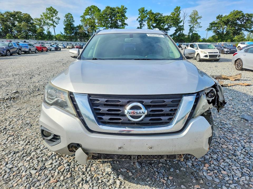 Photo 5 from auction – 2017 NISSAN PATHFINDER with VIN 5N1DR2MN6HC653138
