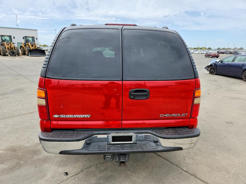 Photo 6 from auction – 2001 CHEVROLET SUBURBAN with VIN 3GNFK16T51G221898