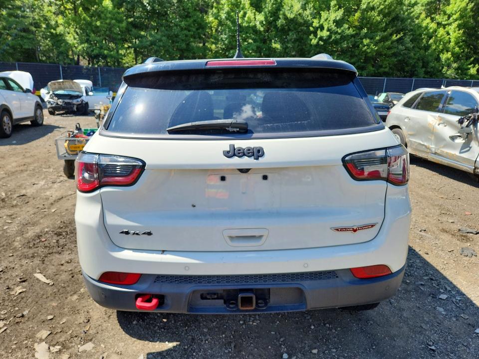 Photo 6 from auction – 2021 JEEP COMPASS with VIN 3C4NJDDB6MT521562