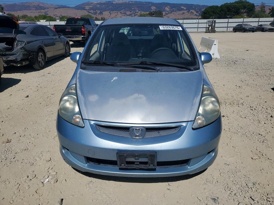 Photo 5 from auction – 2007 HONDA FIT with VIN JHMGD37467S042358