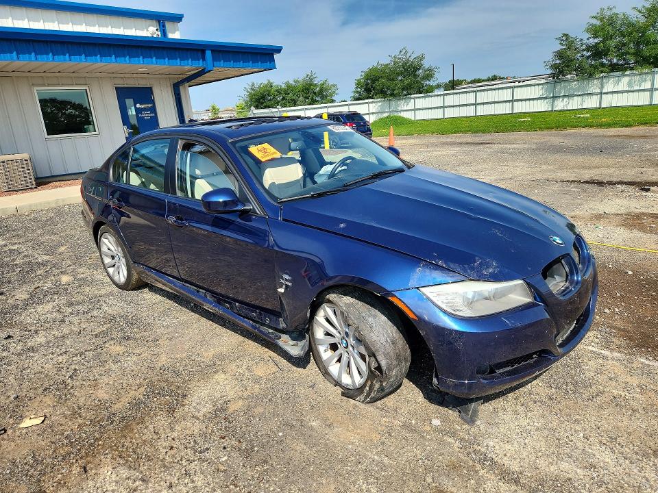 Zdjęcie 4 z aukcji – 2011 BMW 328 z VIN WBAPK7G50BNN78766