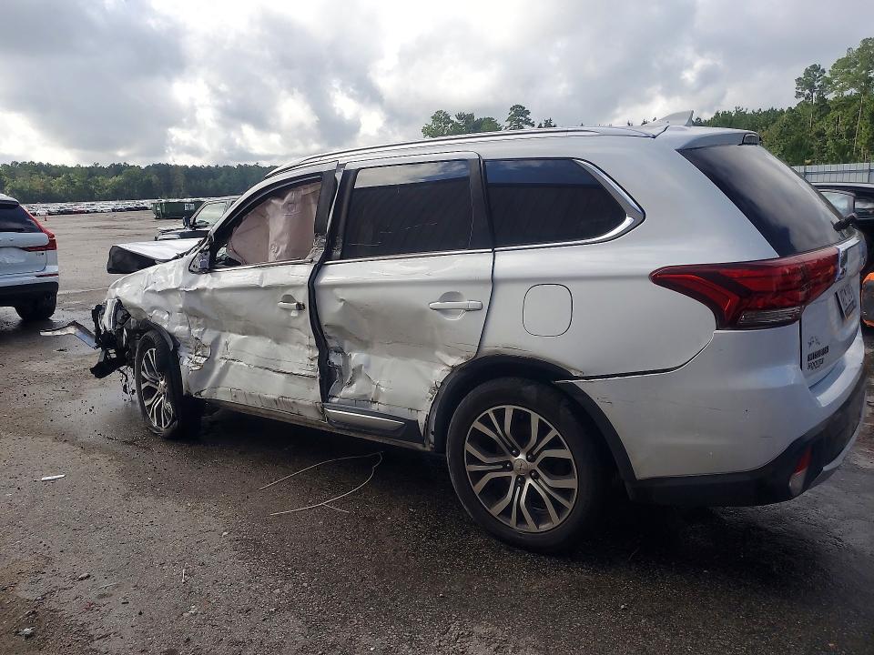Photo 2 from auction – 2017 MITSUBISHI OUTLANDER with VIN JA4AD3A36HZ057436