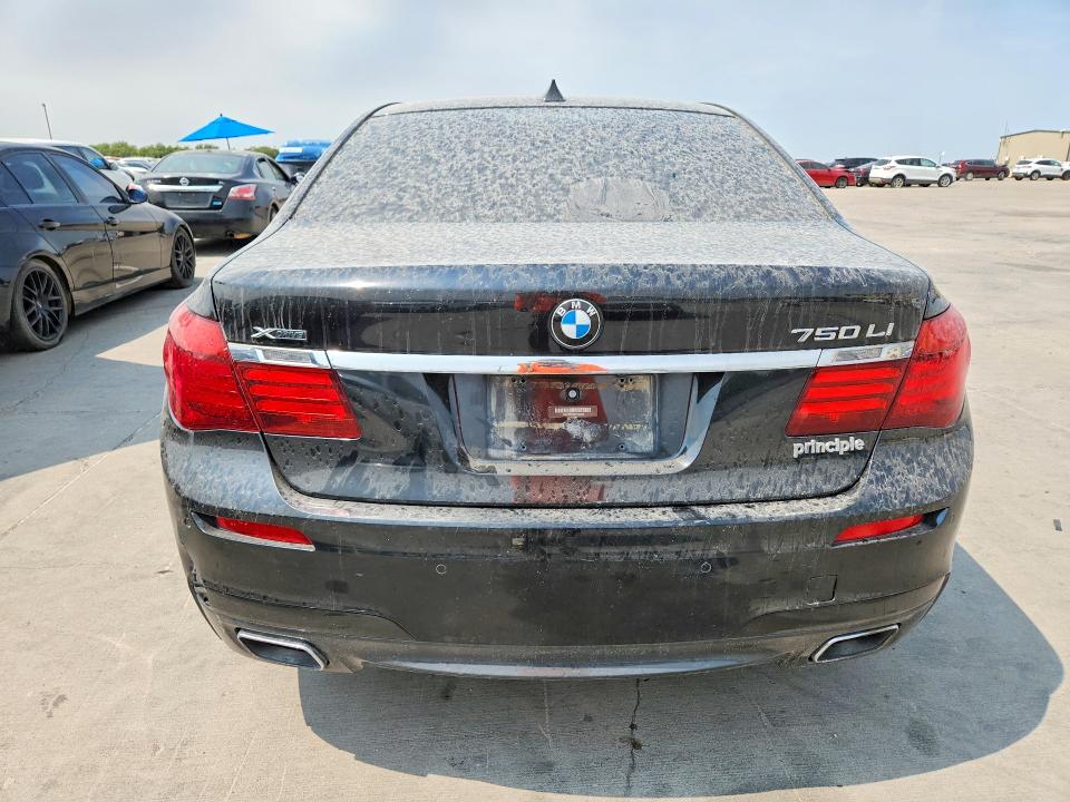 Photo 6 from auction – 2014 BMW 750 with VIN WBAYF8C58ED142486