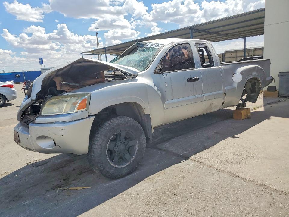 2007 MITSUBISHI RAIDER