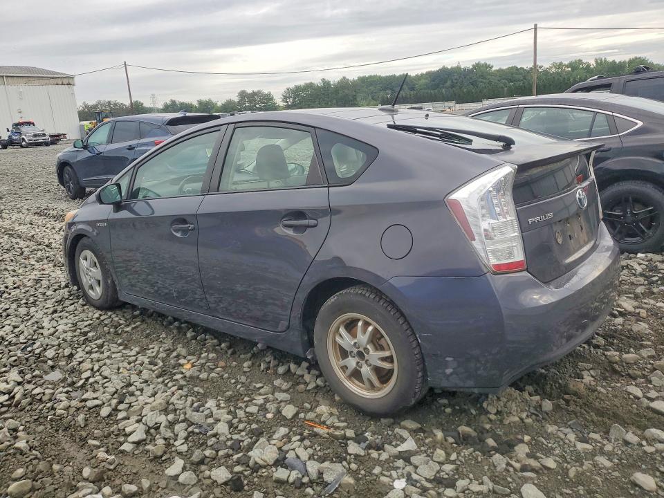 Photo 2 from auction – 2011 TOYOTA PRIUS with VIN JTDKN3DU9B1379005