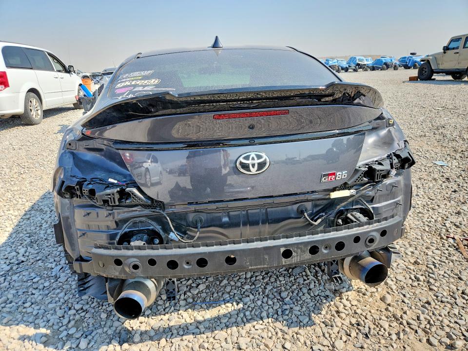 Photo 6 from auction – 2023 TOYOTA GR86 with VIN JF1ZNBB1XP9752021