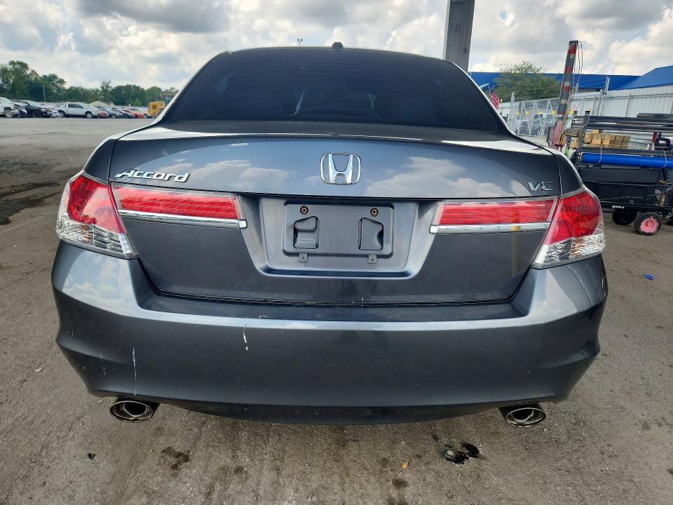 Photo 6 from auction – 2012 HONDA ACCORD with VIN 1HGCP3F85CA038511