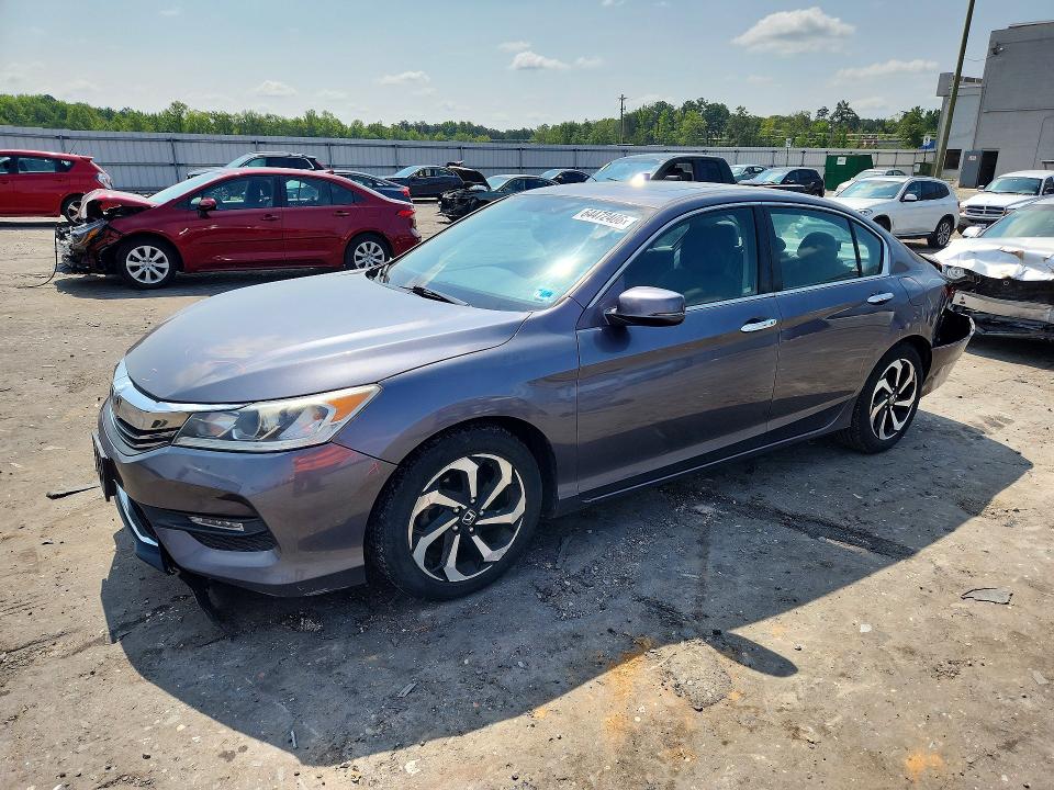 HONDA ACCORD 2016 with VIN 1HGCR2F75GA135760 - Photo from auction