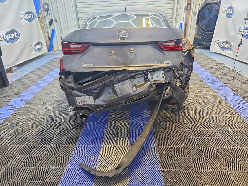 Photo 6 from auction – 2014 LEXUS IS with VIN JTHBE1D22E5014096