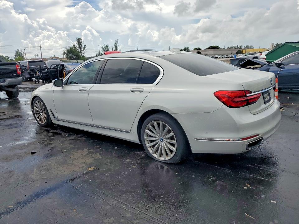 Photo 2 from auction – 2016 BMW 740 with VIN WBA7E2C51GG547862