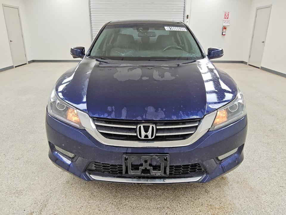 Photo 5 from auction – 2014 HONDA ACCORD with VIN 1HGCR2F85EA213900