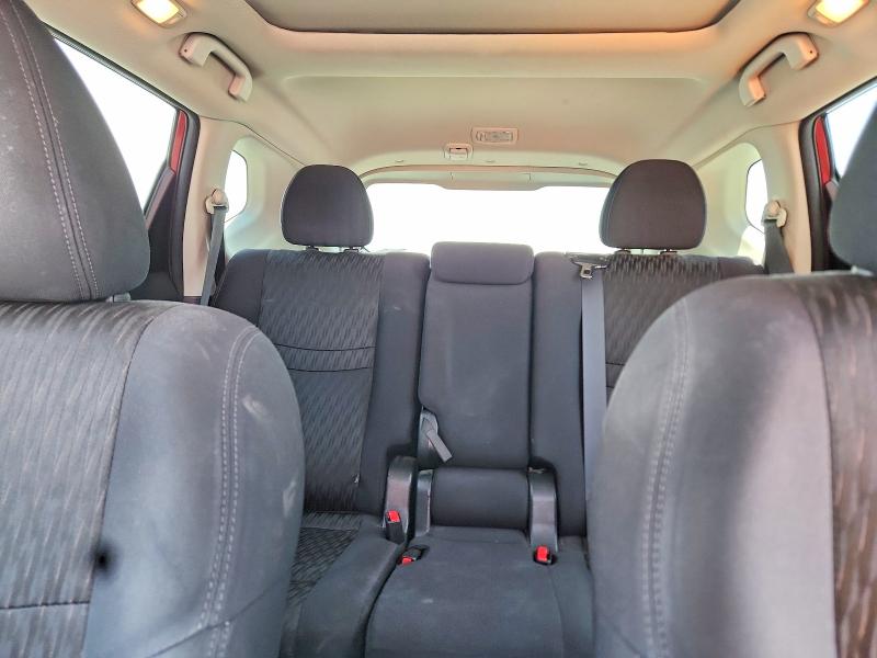 Photo 10 from auction – 2018 NISSAN ROGUE with VIN 5N1AT2MT6JC715775