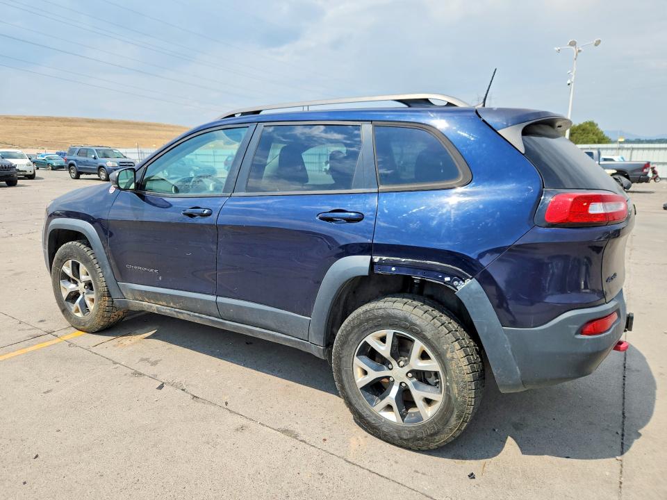 Photo 2 from auction – 2016 JEEP CHEROKEE with VIN 1C4PJMBS0GW300386