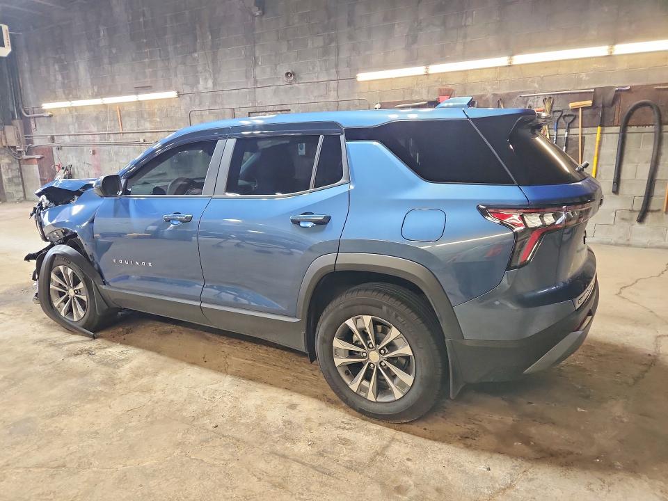 Photo 2 from auction – 2025 CHEVROLET EQUINOX with VIN 3GNAXPEG2SL289300