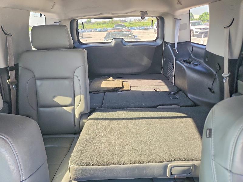 Photo 10 from auction – 2015 CHEVROLET TAHOE with VIN 1GNSCBKCXFR284560