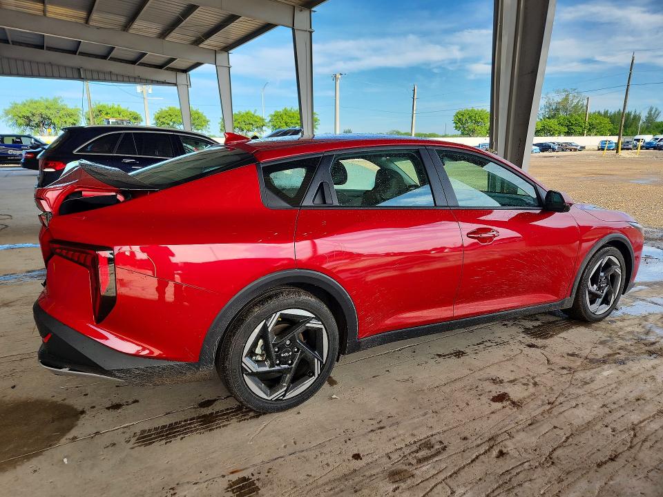 Foto 3 de la subasta – 2025 KIA K4 con VIN 3KPFU4DE6SE137238