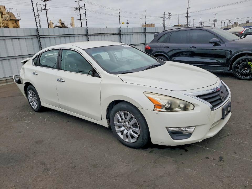 Photo 4 from auction – 2014 NISSAN ALTIMA with VIN 1N4AL3AP2EC287815