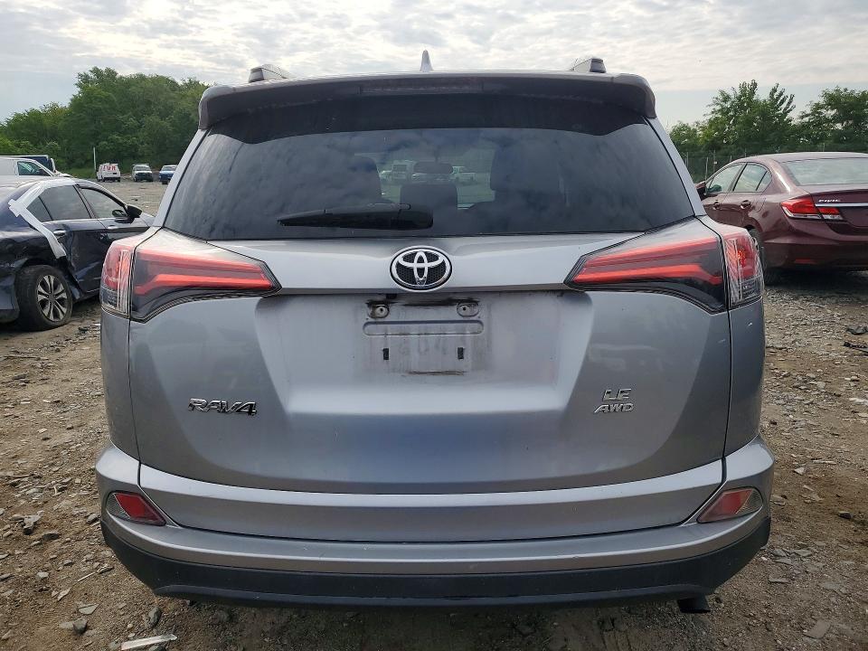 Photo 6 from auction – 2016 TOYOTA RAV4 with VIN 2T3BFREV0GW449734