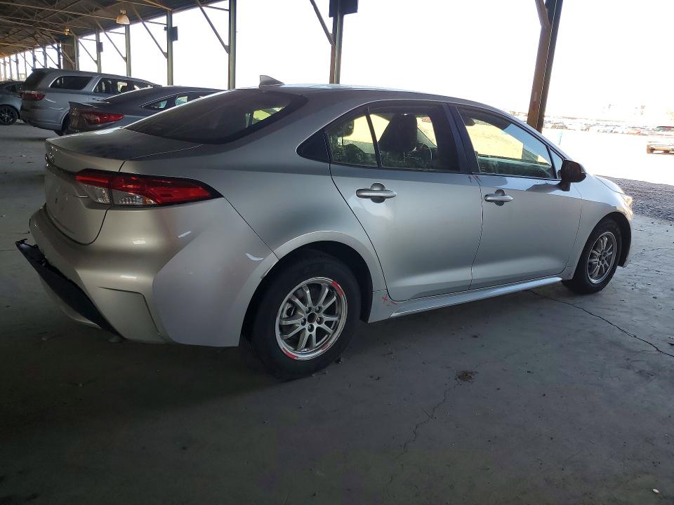 Photo 3 from auction – 2022 TOYOTA COROLLA with VIN JTDEAMDE4N3009113