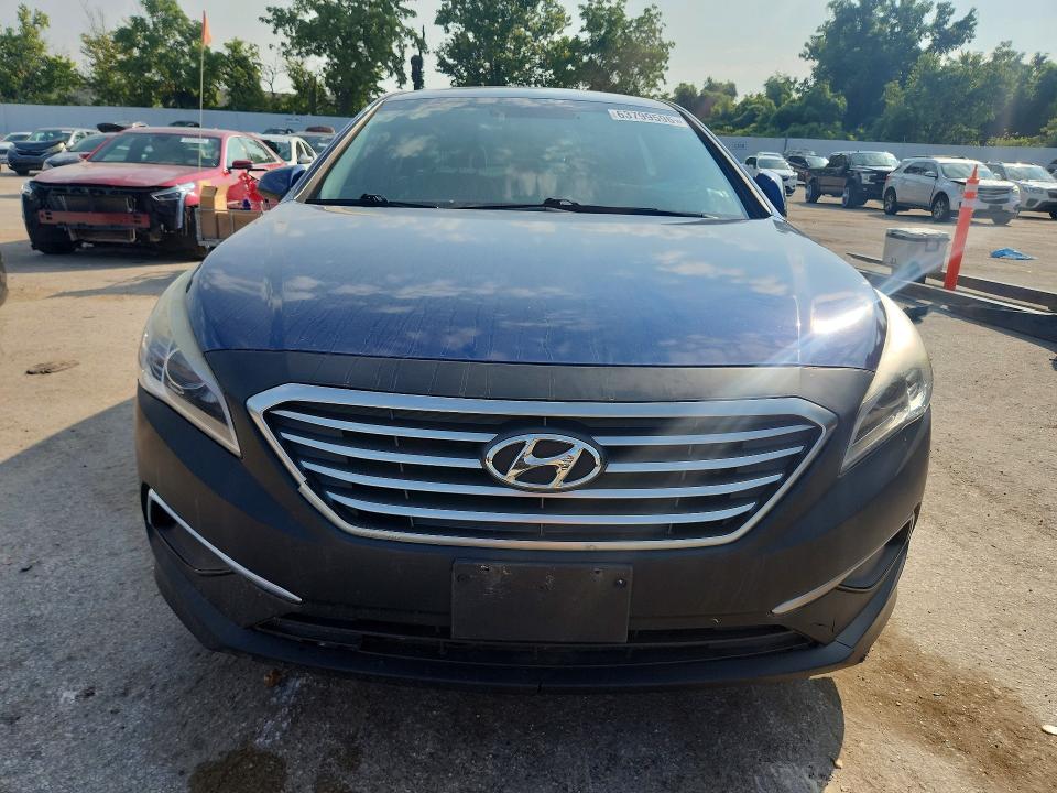 Photo 5 from auction – 2017 HYUNDAI SONATA with VIN 5NPE24AF8HH531746