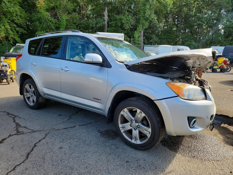 Photo 4 from auction – 2012 TOYOTA RAV4 with VIN JTMRK4DV8C5108226