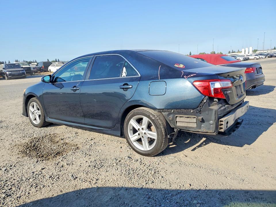 Photo 2 from auction – 2014 TOYOTA CAMRY with VIN 4T1BF1FKXEU808387