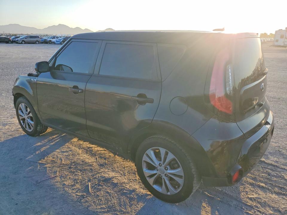 Photo 2 from auction – 2016 KIA SOUL with VIN KNDJP3A56G7829751