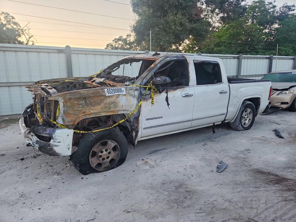 GMC SIERRA 2016 con VIN 3GTU2NEC3GG160178 - Foto de la subasta