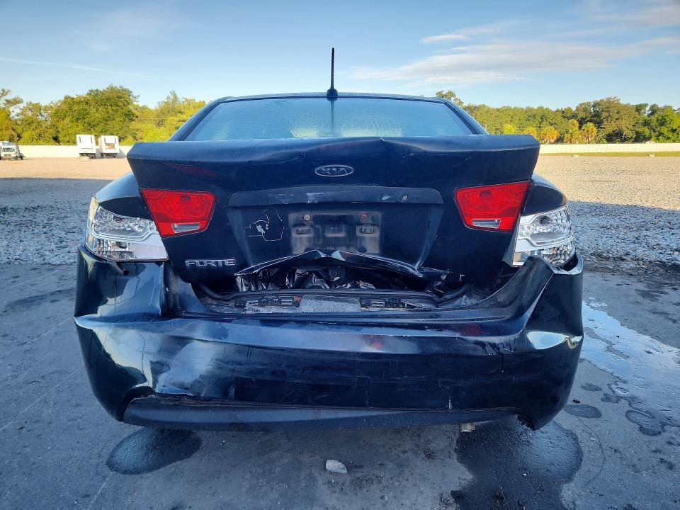 Photo 6 from auction – 2013 KIA FORTE with VIN KNAFT4A27D5654542