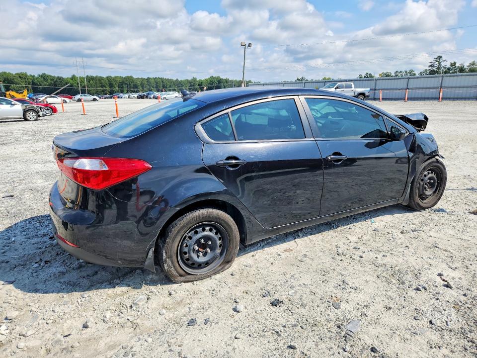 Photo 3 from auction – 2015 KIA FORTE with VIN KNAFK4A62F5369210