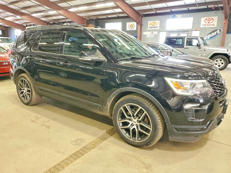 Photo 4 from auction – 2018 FORD EXPLORER with VIN 1FM5K8GT8JGC60553