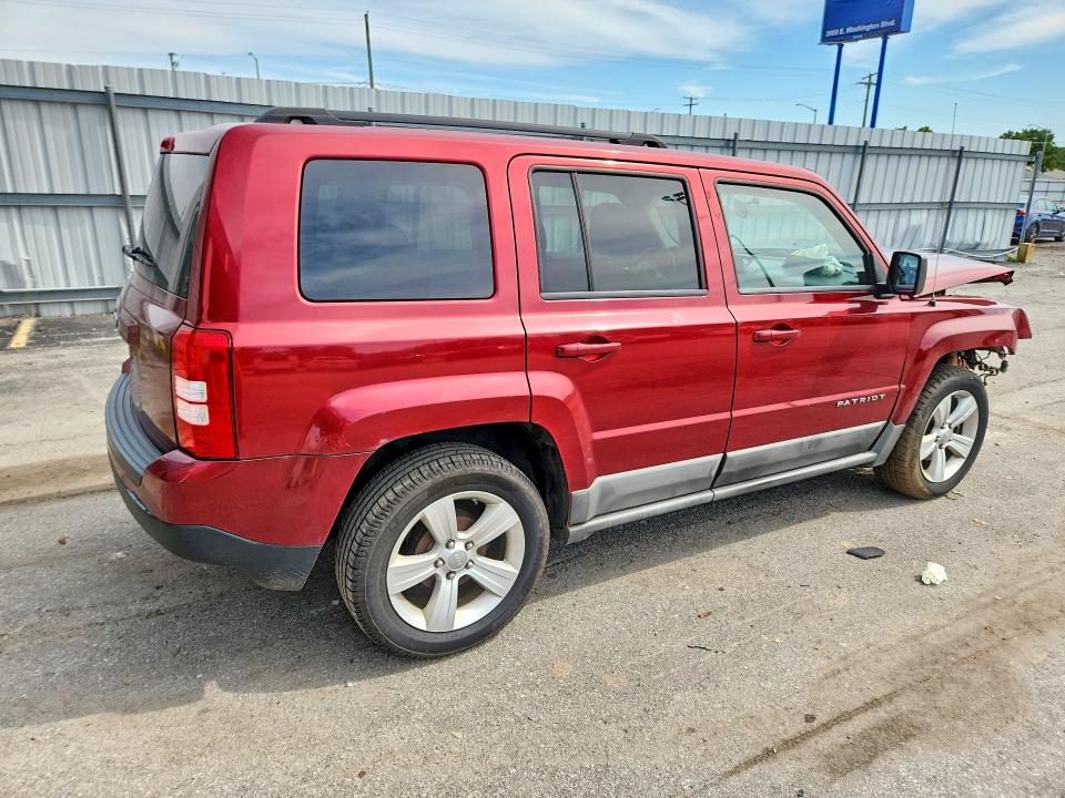 Photo 3 from auction – 2011 JEEP PATRIOT with VIN 1J4NT1GB8BD119754