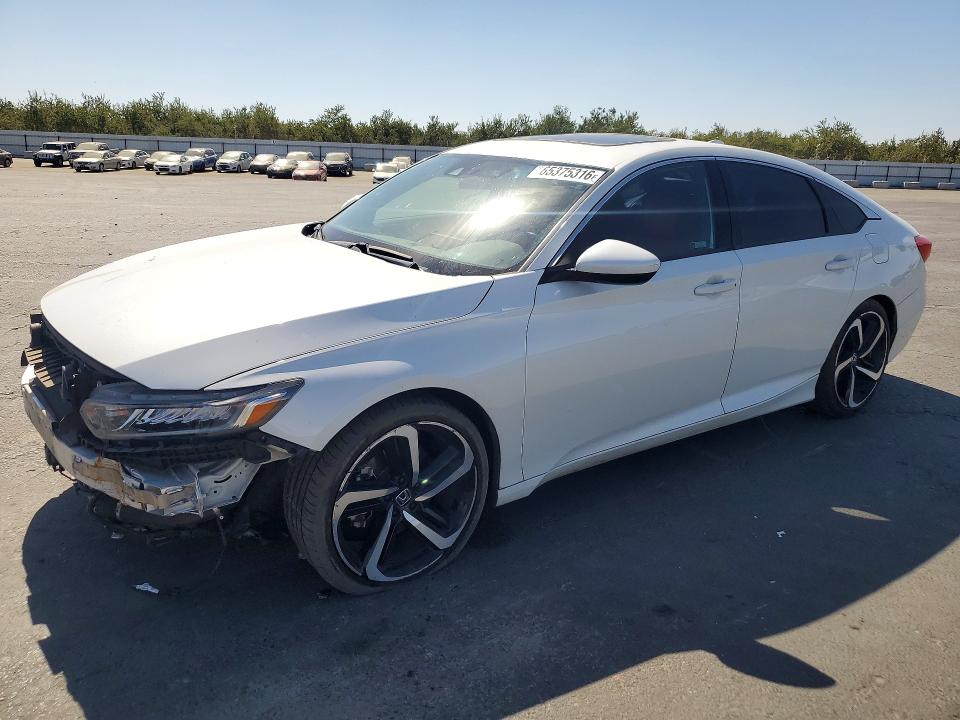 HONDA ACCORD 2018 with VIN 1HGCV1F32JA213986 - Photo from auction