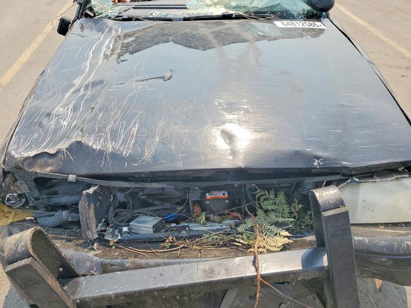 Снимка 11 от търг – 2008 FORD CROWN VICTORIA с VIN 2FAHP71V38X136918