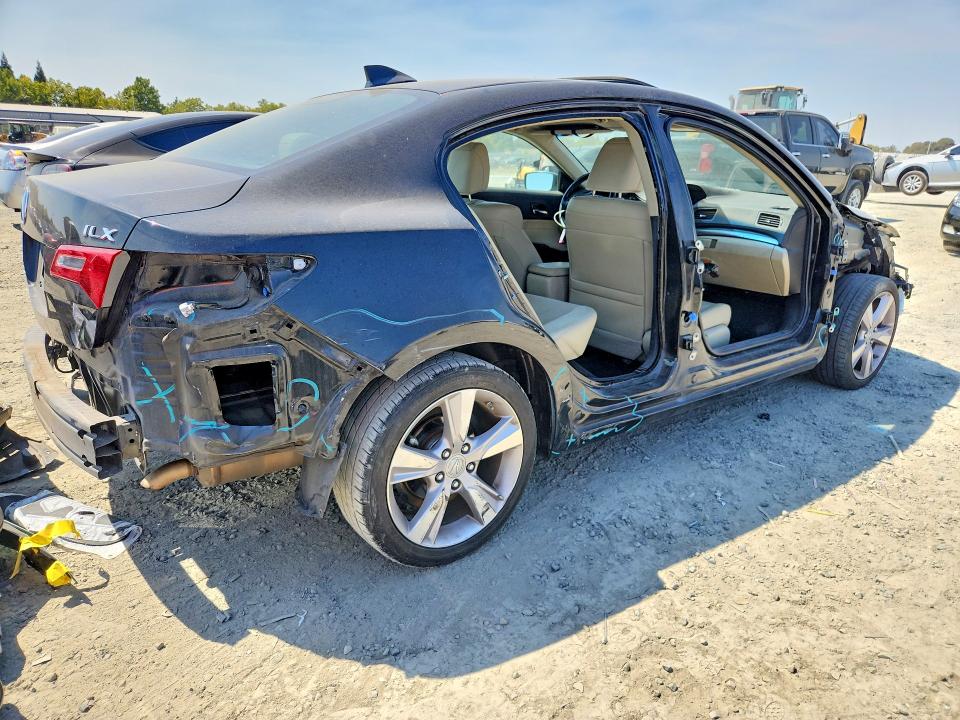 Photo 3 from auction – 2013 ACURA ILX with VIN 19VDE1F72DE012265