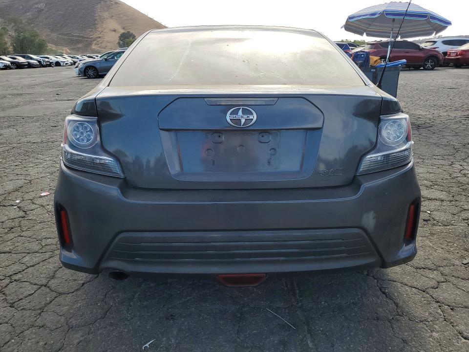 Photo 6 from auction – 2015 SCION TC with VIN JTKJF5C79FJ004892