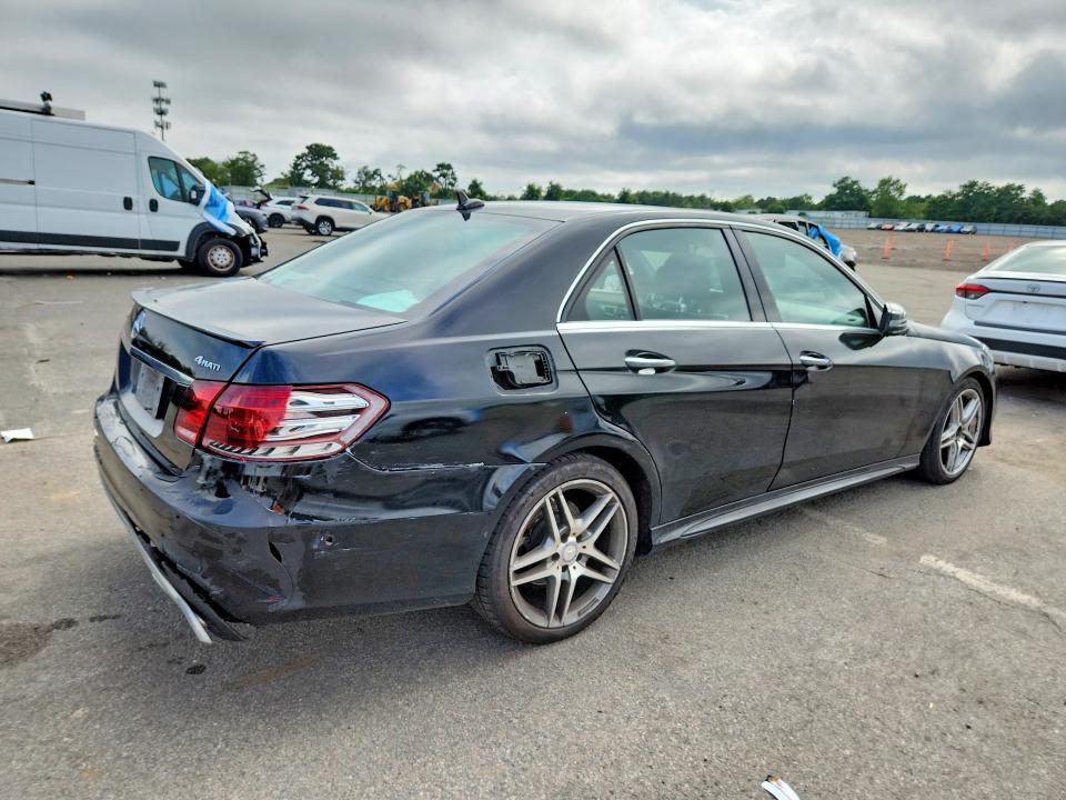 Photo 3 from auction – 2014 MERCEDES-BENZ E with VIN WDDHF8JB6EB024207