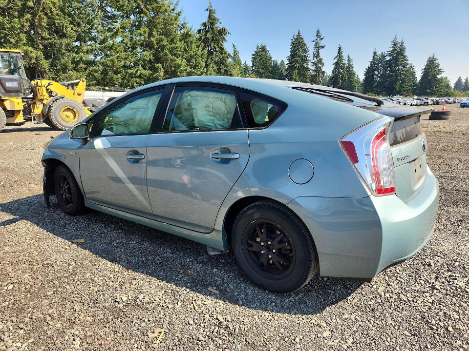 Photo 2 from auction – 2015 TOYOTA PRIUS with VIN JTDKN3DU2F1914830