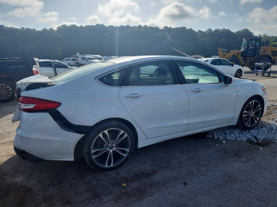 Photo 3 from auction – 2019 FORD FUSION with VIN 3FA6P0D96KR184738