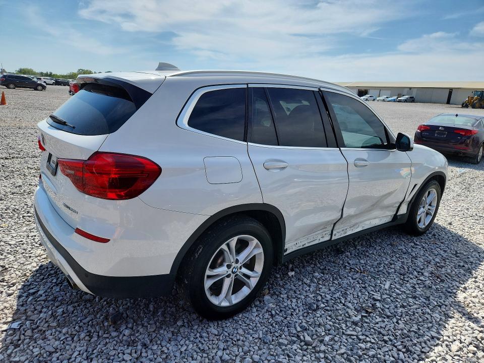 Photo 3 from auction – 2019 BMW X3 with VIN 5UXTR7C53KLE97034