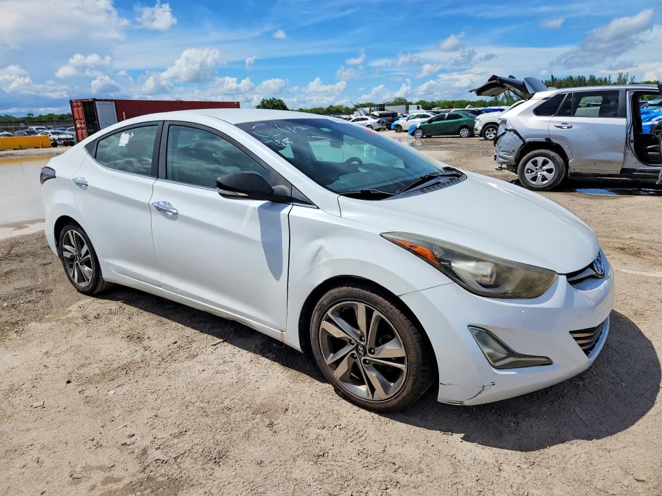 Photo 4 from auction – 2016 HYUNDAI ELANTRA with VIN 5NPDH4AE7GH752979