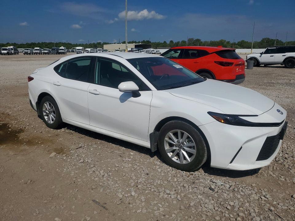 Photo 4 from auction – 2025 TOYOTA CAMRY with VIN 4T1DAACK8SU628445